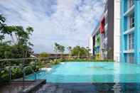 Swimming Pool Hotel Puri Perdana