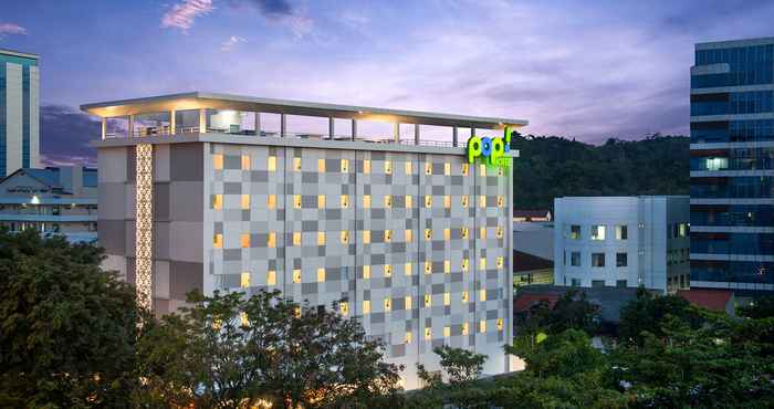 Exterior POP! Hotel Pemuda Semarang