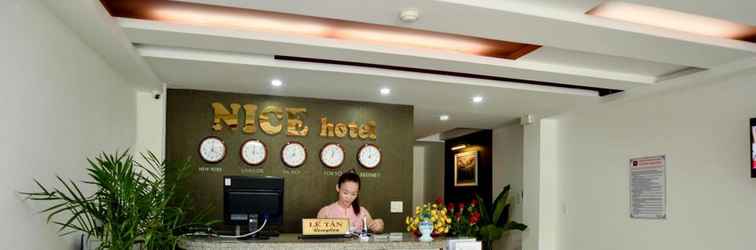 Sảnh chờ Nice De Paris Hotel