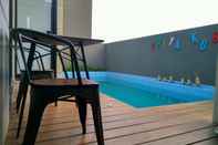 Swimming Pool Griya Kubus