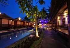 Swimming Pool 6 Sari Gili Bungalow