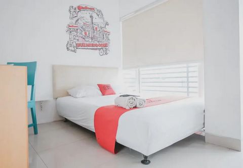 기타 RedDoorz Plus @ Kapuk Business park