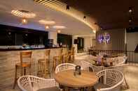 Bar, Kafe, dan Lounge Wyndham Dreamland Resort Bali