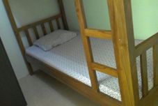 Bedroom Budget Room in Solo Baru (Kamar Khusus Wanita)