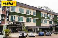 Bangunan 7 Heaven Boutique Hotel