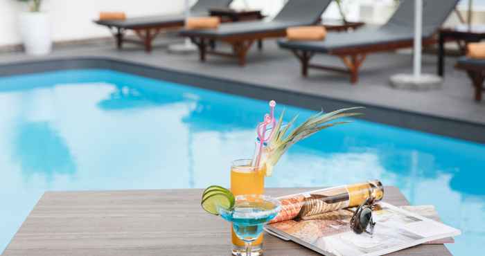 Swimming Pool Sochi Hotel Nha Trang