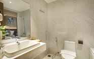 In-room Bathroom 3 Sochi Hotel Nha Trang