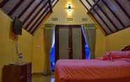 Kamar Tidur 4 Bale Age Rinjani Bungalow