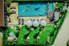 수영장 River Front Krabi Hotel