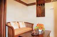 Common Space Legenda Guest House