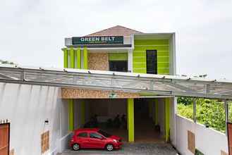 Exterior 4 Green Belt Near Bandara Adisucipto