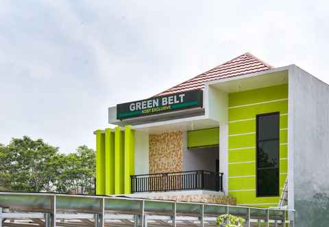 Bangunan Green Belt Near Bandara Adisucipto