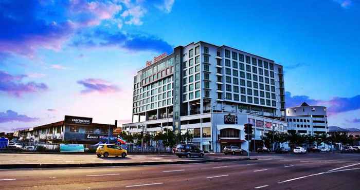 Exterior Pan Borneo Hotel Kota Kinabalu