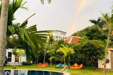 外部的 Jazz U Garden Resort