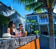 Quầy bar, cafe và phòng lounge 6 Aleyra Hotel & Villa's