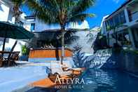 Kolam Renang Aleyra Hotel & Villa's