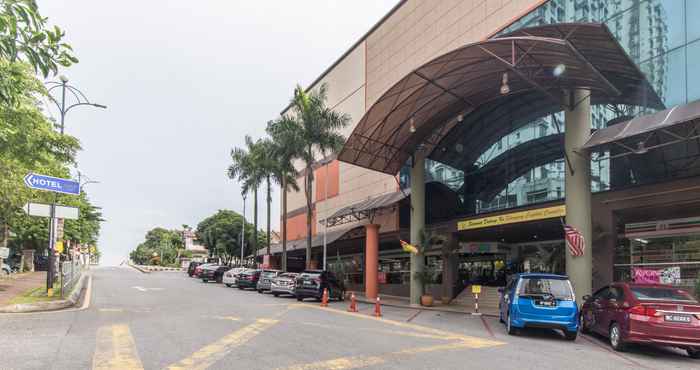 Luar Bangunan Super OYO Capital O 1225 Agape Hotel Selayang