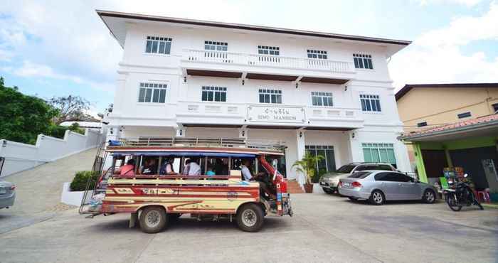 Bên ngoài Sino Mansion Ranong