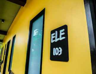 Lobi 2 The Ele Hotel Ranong