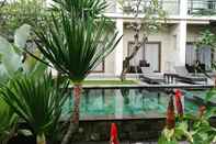 Kolam Renang Arnaya Homestay