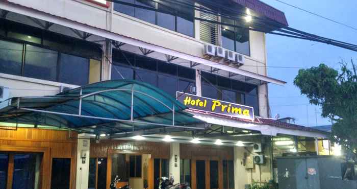 Bên ngoài Hotel Prima