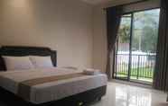 Kamar Tidur 2 Duyung Trawas Hill Hotel