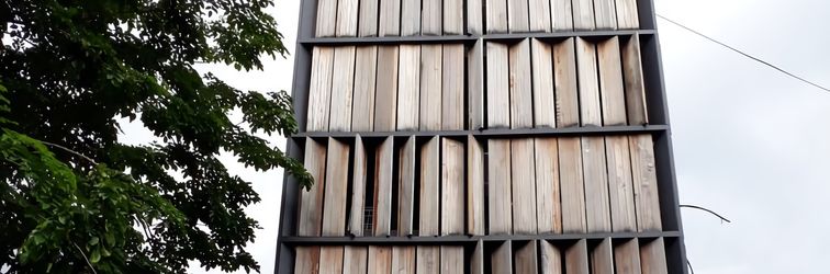 로비 M Boutique Hostel Legian