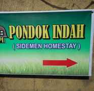 Bên ngoài 2 Pondok Indah Sidemen