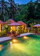 SWIMMING_POOL Crystal Bay Bungalows Nusa Penida