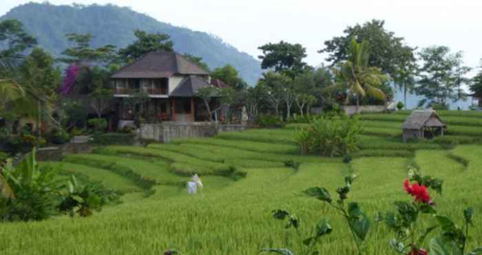 Bên ngoài The Bukit Artha