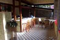 Bar, Cafe and Lounge Geopark Cipanas Hotspring