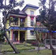 Lobi 4 Santibi's Villa Kota Bunga Seruni K