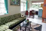 Ruangan Fungsional Villa KWB 5 by Vinohouse