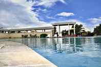 Swimming Pool Parai Puri Tani Hotel