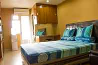 Phòng ngủ Classic Apartment At Kelapa Gading