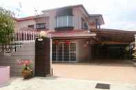 Exterior Shuang Yang Sekinchan Homestay 7