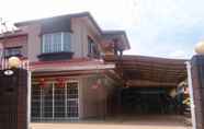 Exterior 3 Shuang Yang Sekinchan Homestay 7