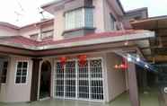 Luar Bangunan 2 Shuang Yang Sekinchan Homestay 7