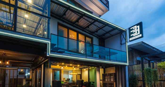 Bangunan 33Poshtel