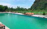 Kolam Renang 2 Ham Rong Homestay