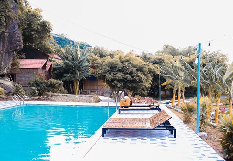 Swimming Pool Ham Rong Homestay