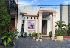 Exterior 2 Wisma Reyhan 1