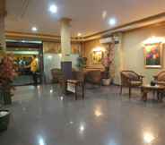 Lobby 6 Hotel Permata Mulia