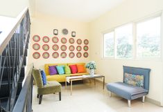 Common Space 3 Pratisarawirya Guesthouse by ecommerceloka