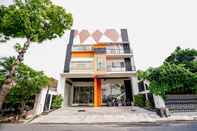 ภายนอกอาคาร Pratisarawirya Guesthouse by ecommerceloka