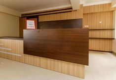 Lobby 7 RedDoorz Plus near Palembang Square Mall