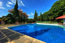 スイミングプール Grand Whiz Hotel Bromo