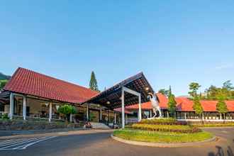 Luar Bangunan 4 Grand Whiz Hotel Bromo