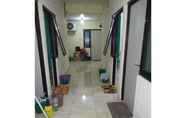 Lobby 6 Homestay at Ekost Madubronto (Khusus Putra)