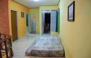 Sảnh chờ 3 3 Bedrooms at Villa Maharani Tawangmangu 